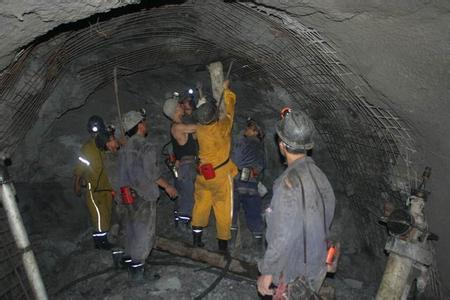 岳阳工程爆破中的危险因素分析以及应对工程爆破危险的措施